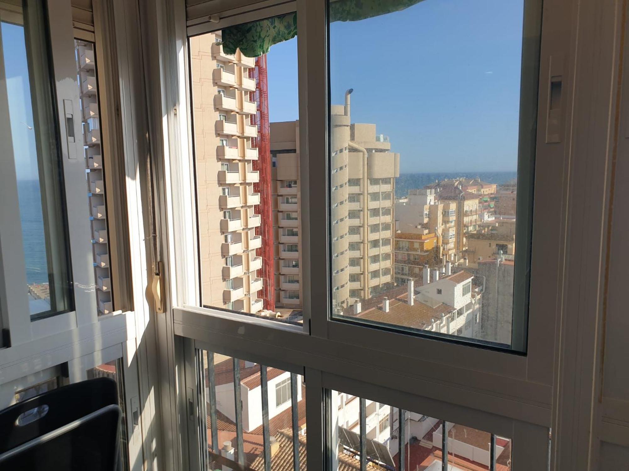 Апартаменти Apartamento Moderno Centrico Фуенхірола Екстер'єр фото